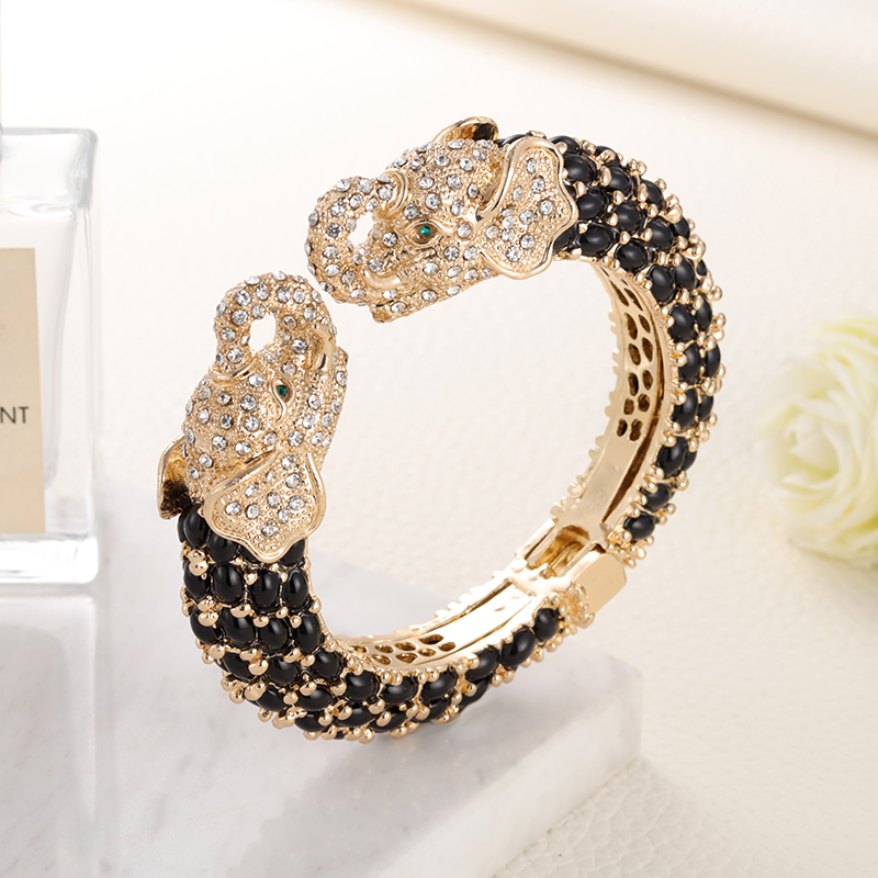 Sally's Paradise-brazaletes de - Paradise Jewelry & Watches Dolphin Mall reseña y precio